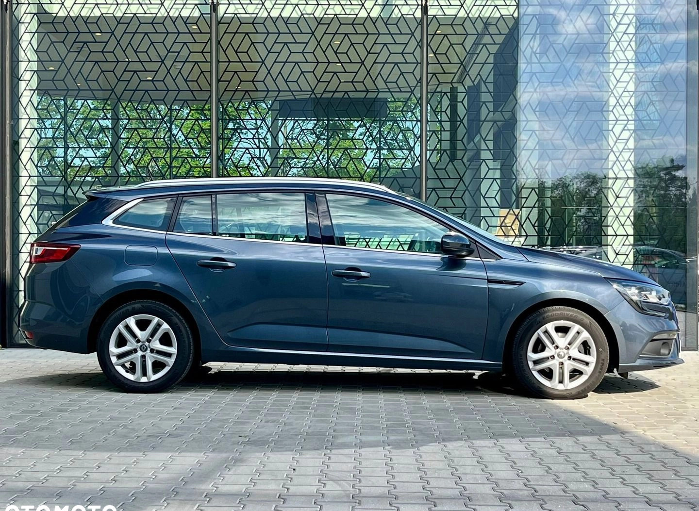 Renault Megane cena 66900 przebieg: 108683, rok produkcji 2020 z Nowogród małe 497